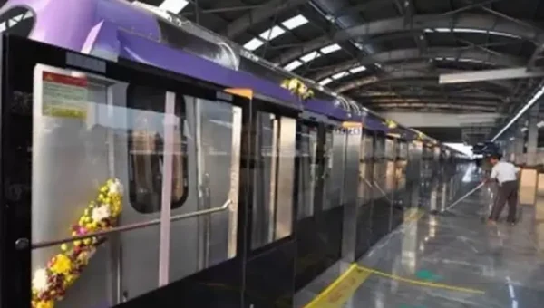 Kolkata Metro to install automatic platform doors at stations to prevent suicide attempts