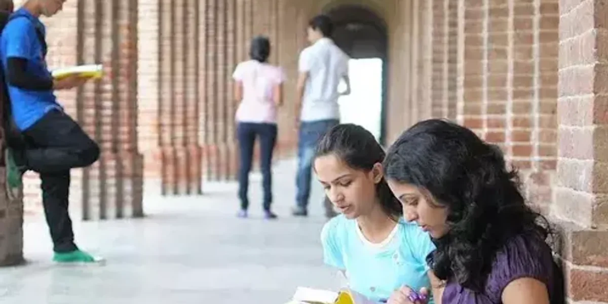 Kerala govt to allow private universities in state