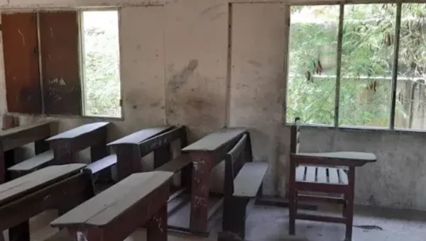 Over 50,000 Odisha schools hit as Government teachers go on protest