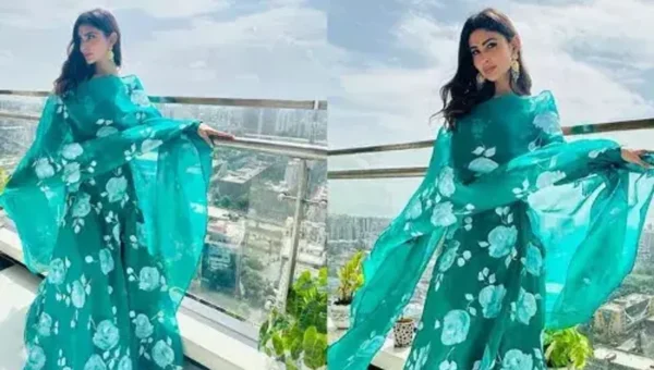 Mouni Roy sets traditional fashion bar high in emerald green anarkali