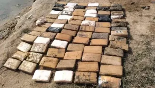 Rs 800 crore cocaine seized near Gandhidham in Gujarat