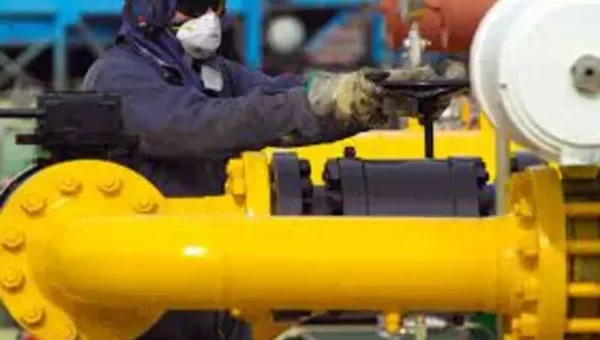 Govt hikes domestic natural gas price to $9.20/mmBtu, new rate in effect from Oct 1