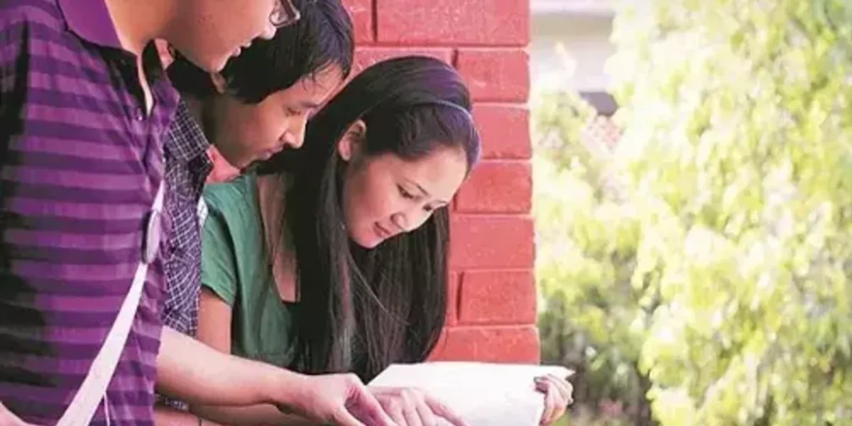 Report: 8.5 lakh students pursuing education abroad in just 4 focused countries