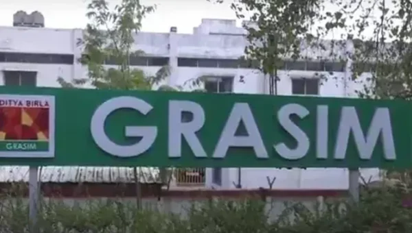 Grasim Industries gets board approval to raise funds up to ₹4,000 crore via rights issue