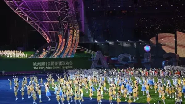Closing ceremony of 19th Asian Games begins at Hangzhou Olympic Stadium