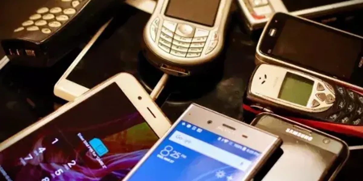 India emerges as second-largest global hub for mobile phone manufacturing