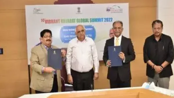 Gujarat looks to draw Rs 5 lakh crore investment