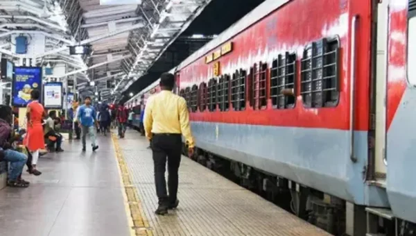 Indian Railways operating 283 Chhath Puja special trains to deal with festive rush