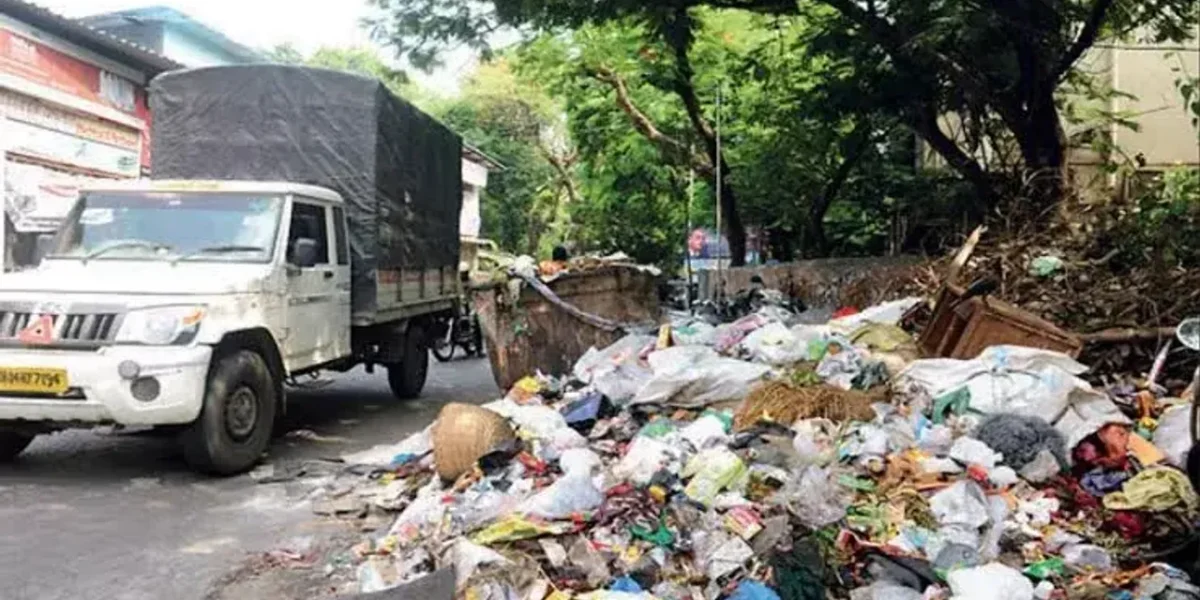 Ahmedabad: 10L fine for dumping debris on road