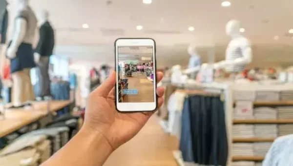 Social media amplifies AR’s influence on beauty and fashion purchases in India: Study