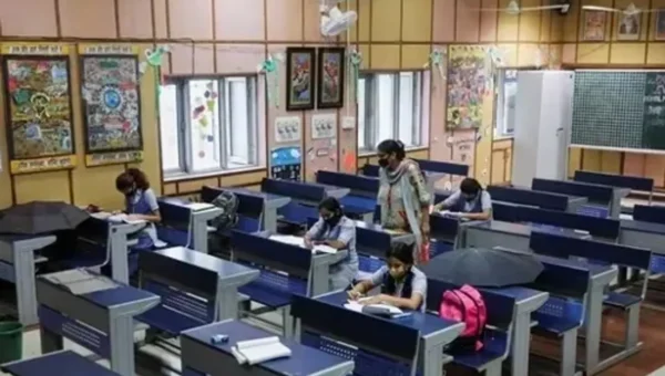 Delhi primary schools closed till Nov 10, option of online class for grades 6-12
