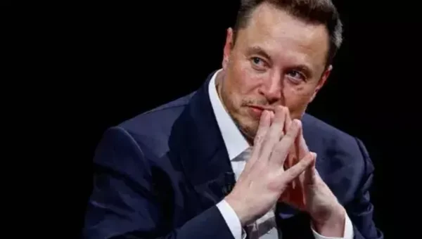 Elon Musk announces new update for X, says news and article links will have headlines again