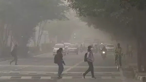 Delhi issues health advisory: Avoid morning walk, don’t burn crackers, use public transport