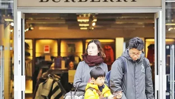 Burberry profits slide as luxury demand weakens
