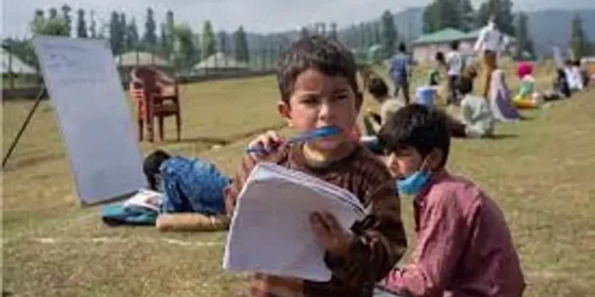 School timings change in Kashmir amid unpredictable weather conditions