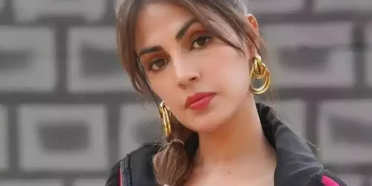 Bombay High Court suspends LOC against Rhea Chakraborty for a week to travel abroad for event