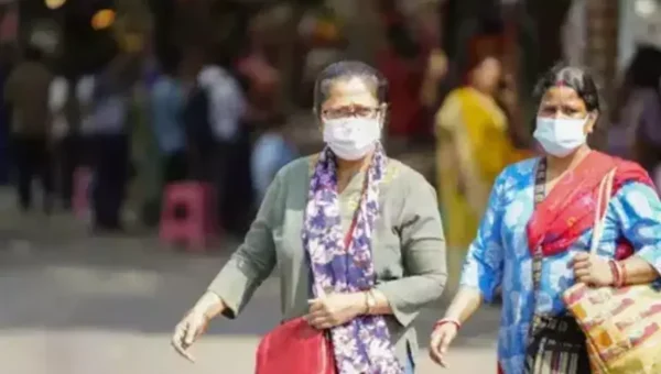 Karnataka health minister advises senior citizens to wear masks, amid Covid surge in Kerala