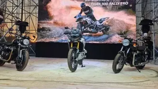 Triumph showcases Tiger 900 rally pro at India Bike Week 2023