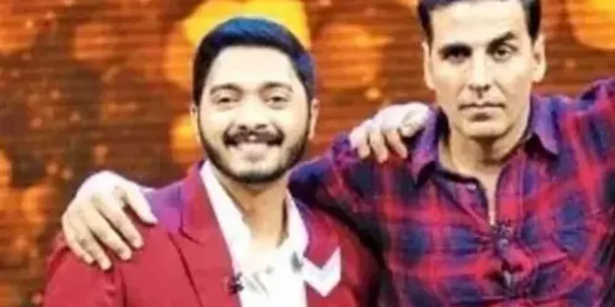 Akshay Kumar visits Shreyas Talpade in Mumbai hospital as he recovers from health scare