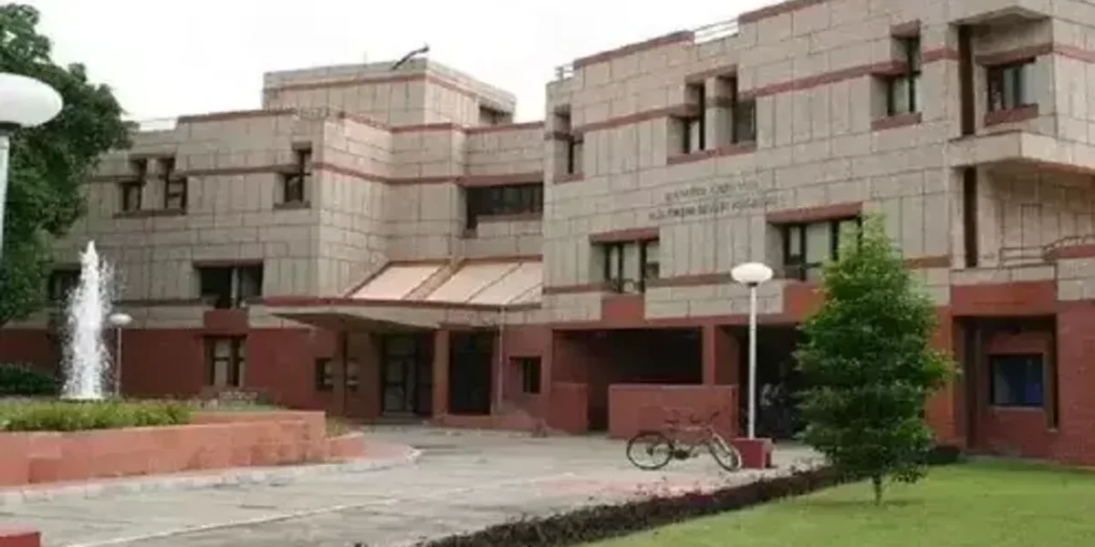 IIT Kanpur establishes new milestones in Research & Innovation by filing record-breaking 122 IPRs in 2023