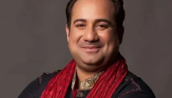 Rahat Fateh Ali Khan criticised for assaulting ‘protege’ in viral video, issues clarification