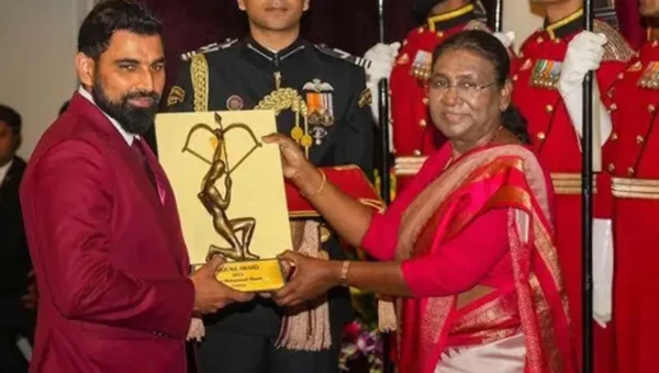 President Droupadi Murmu presents National Sports and Adventure Awards 2023 at Rashtrapati Bhavan