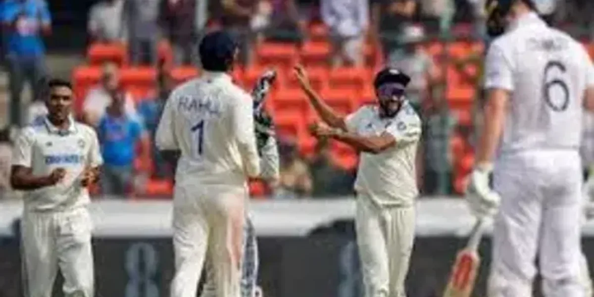England lose early wickets against India on first day of Opening Test of five-match series in Hyderabad