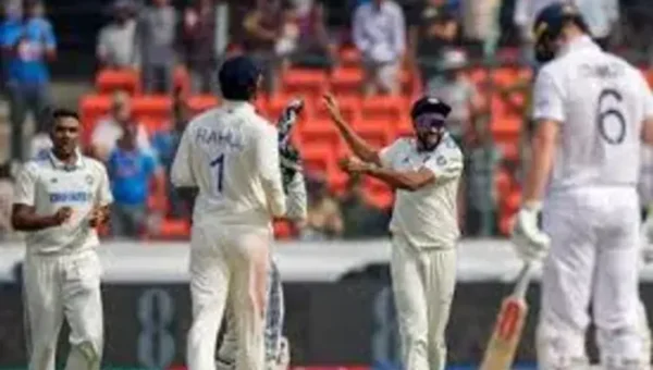 England lose early wickets against India on first day of Opening Test of five-match series in Hyderabad