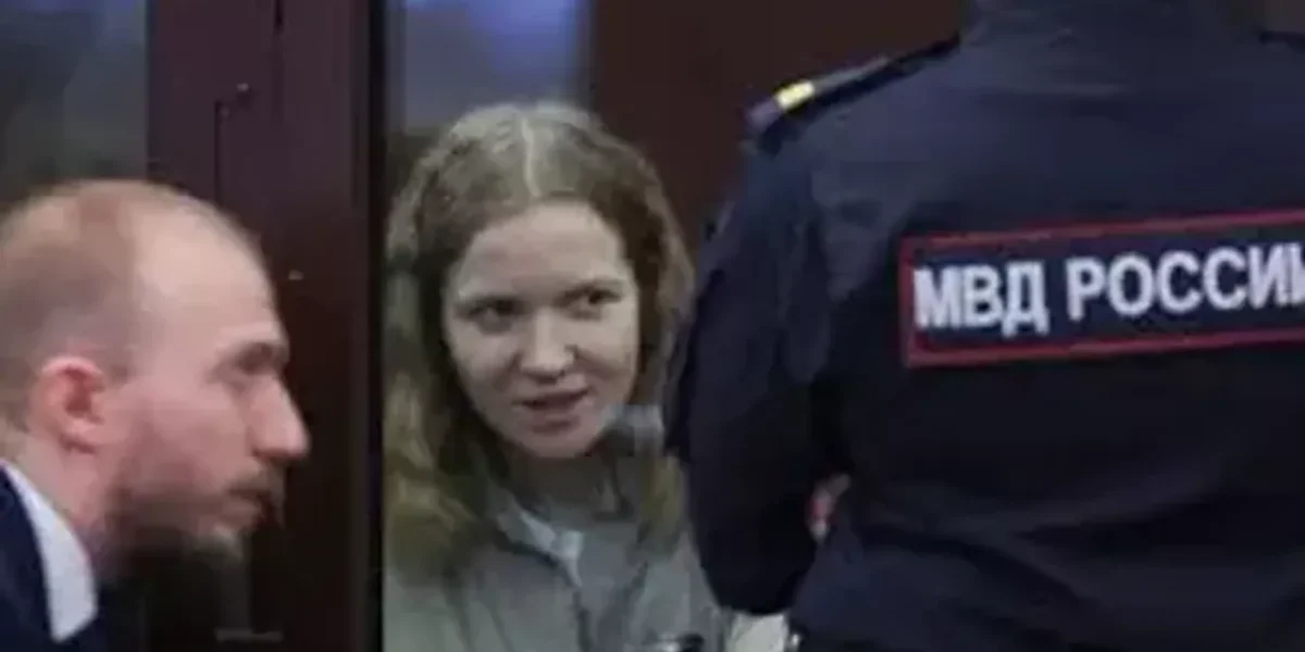 Darya Trepova: Russian woman sentenced to 27 years for St Petersburg cafe bombing