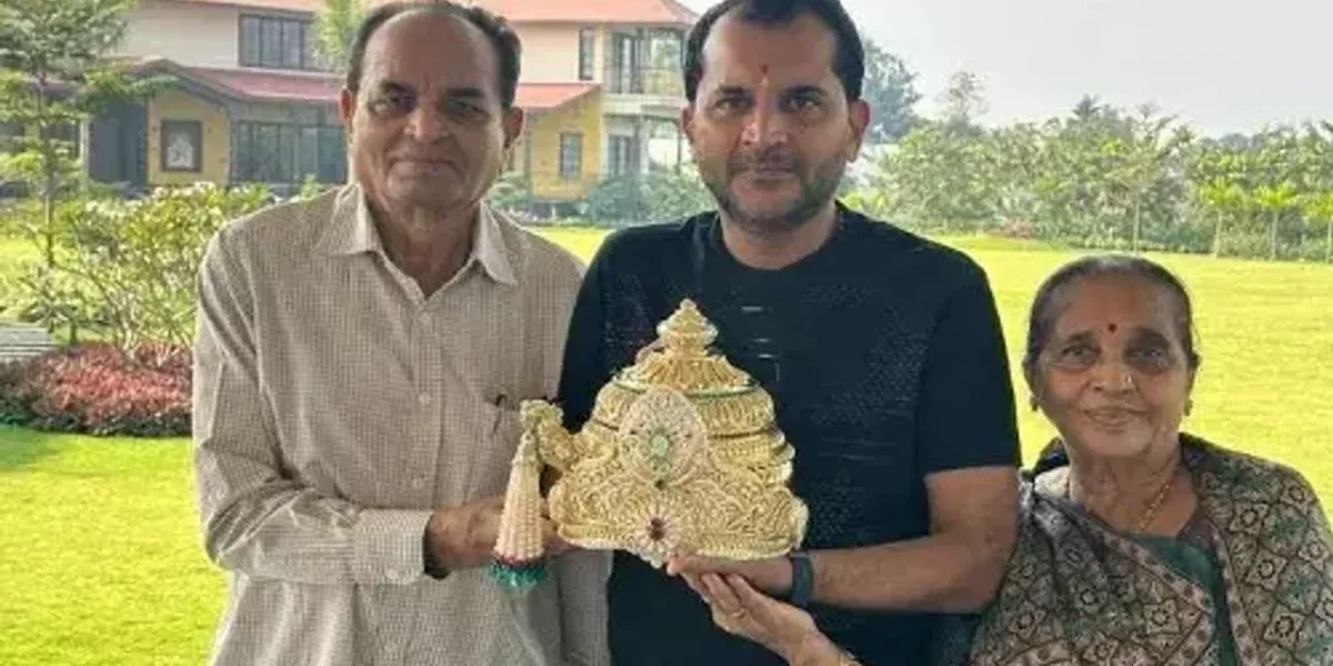 Gujarat diamond trader donates crown worth Rs 11 crore for Ram Lalla’s idol