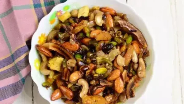 Badam Paneer Ka Kashmiri Shufta Recipe: Be it a festival or any other special occasion, this Badam Paneer Ka Kashmiri Shufta is the perfect dessert