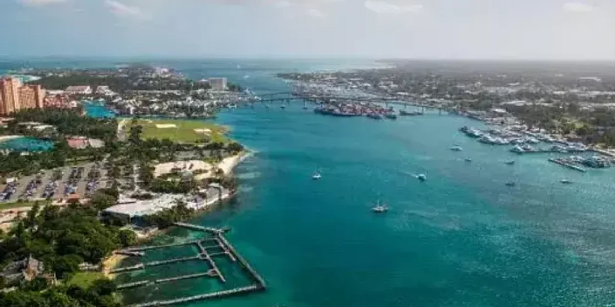 US issues travel advisory for Jamaica and Bahamas