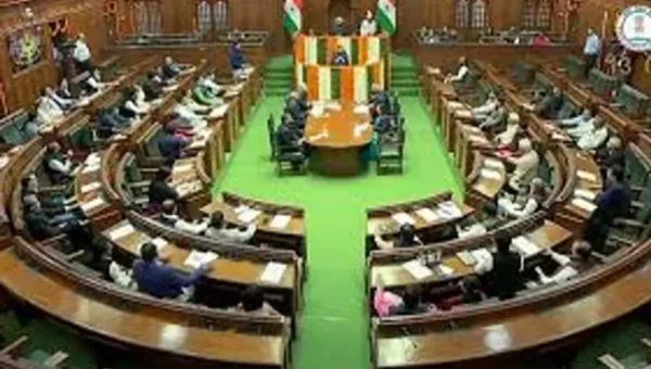 10 Cong MLAs suspended from Gujarat Assembly for a day for sloganeering in House