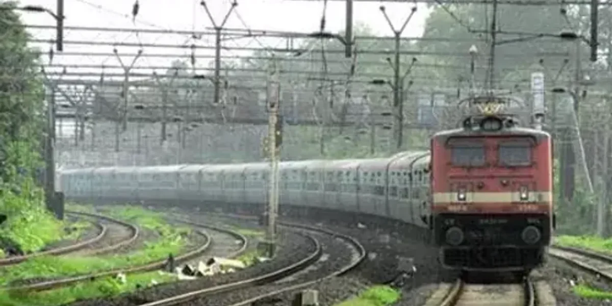 Fourth rail track to be laid between Sabarmati, Vatva
