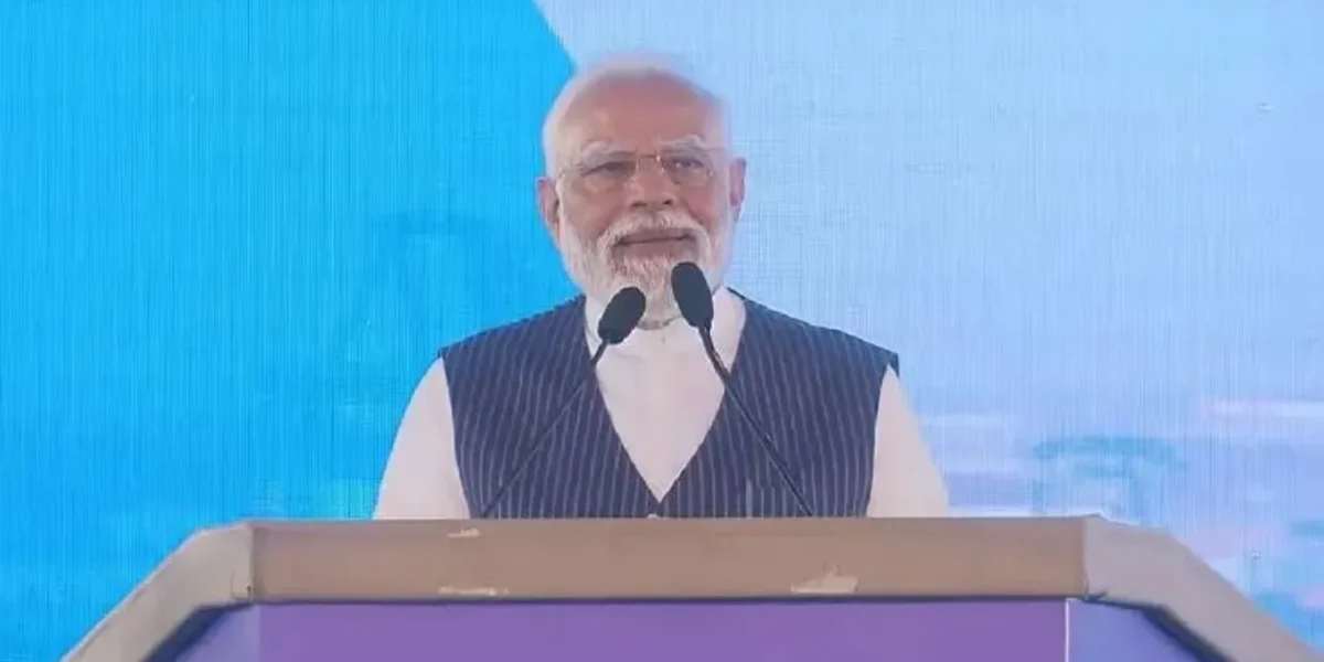 PM launches infrastructure projects worth over 17,300 crore rupees in Tamil Nadu