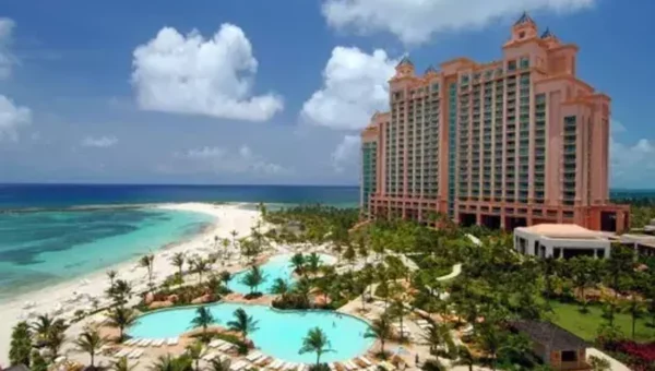 Bahamas refutes US travel warning, PM assures tourists they are ‘safe and welcoming