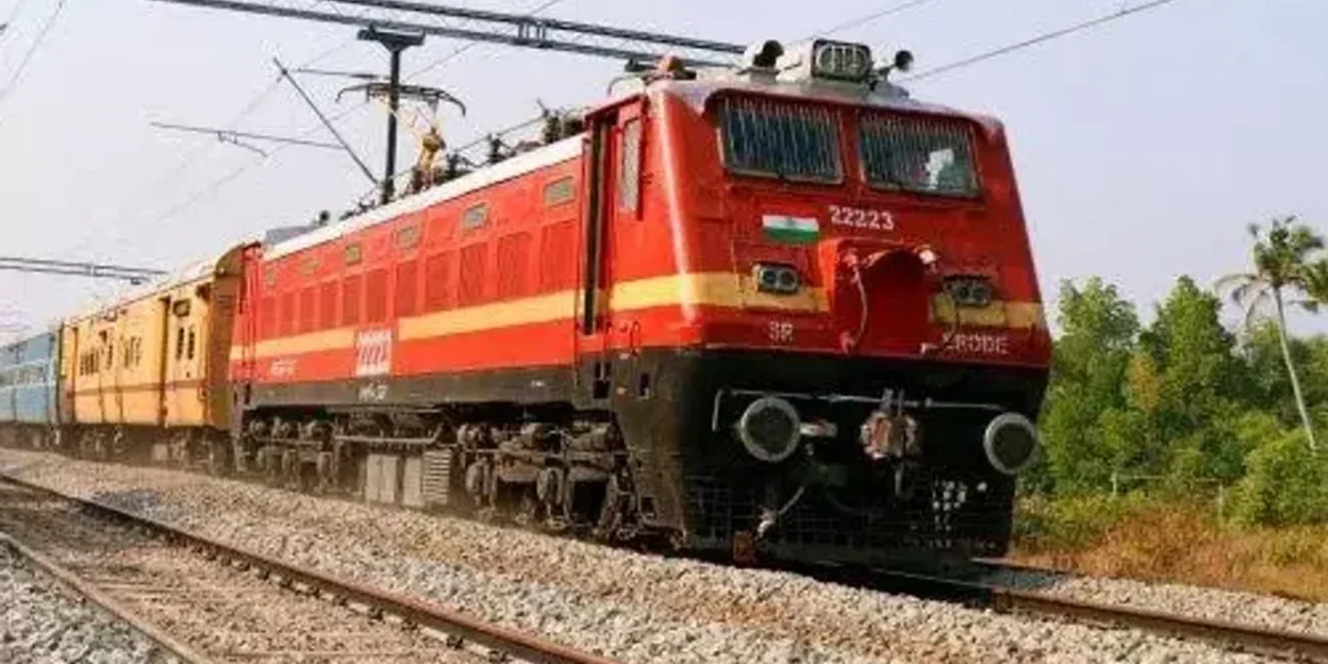 900 passengers board the first Ayodhya-bound train from Kerala’s Kochuveli