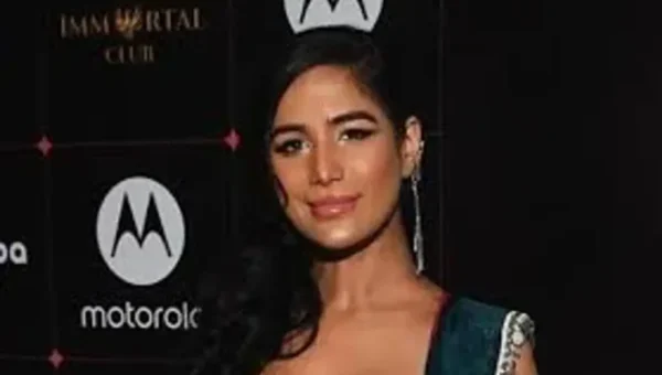 Actress Poonam Pandey dies of cervical cancer at 32