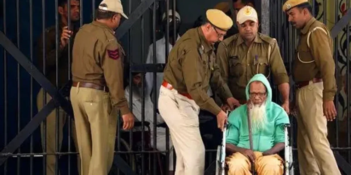 TADA Court acquits 1993 serial blasts case prime accused Abdul Karim Tunda, 2 sentenced to life