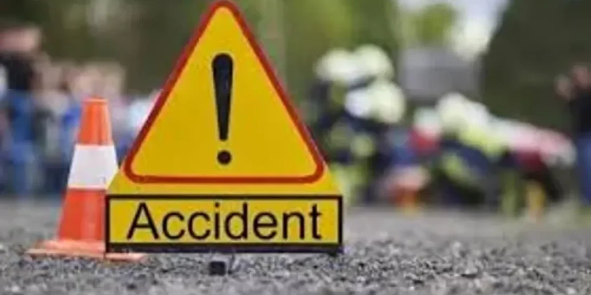 5 of family killed after car hits container in Gujarat, 1 child injured