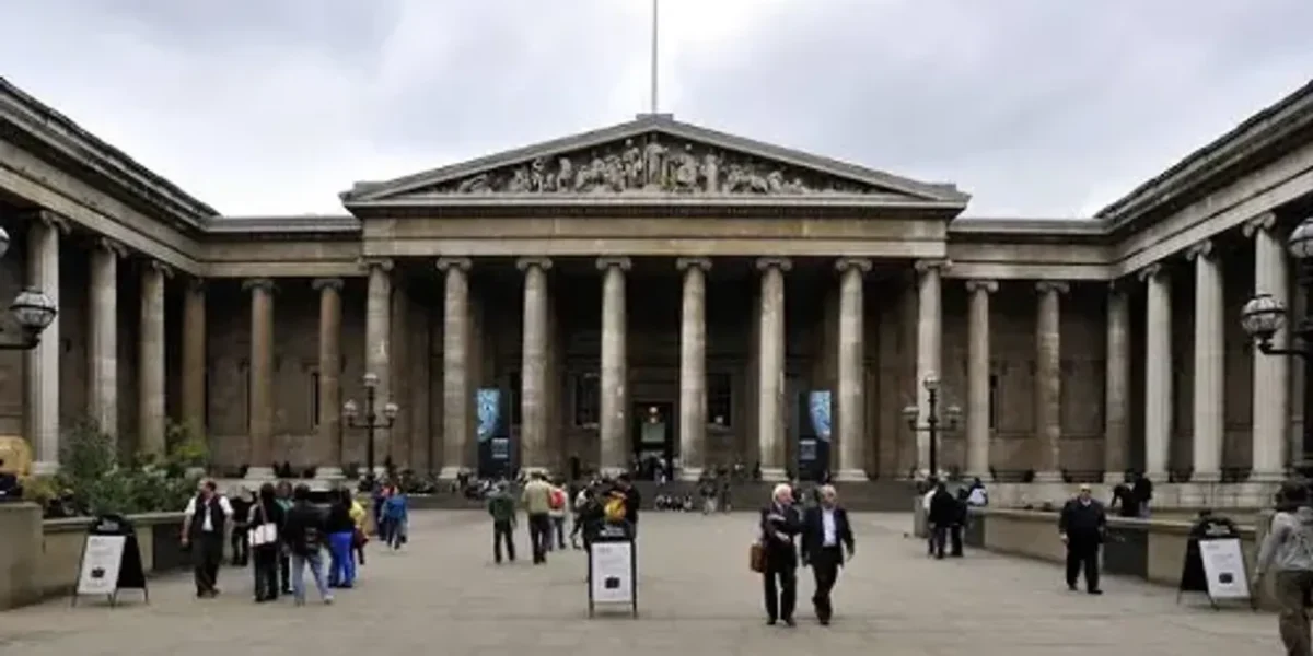 British Museum suing former curator it says stole 1,800 items and tried to sell them
