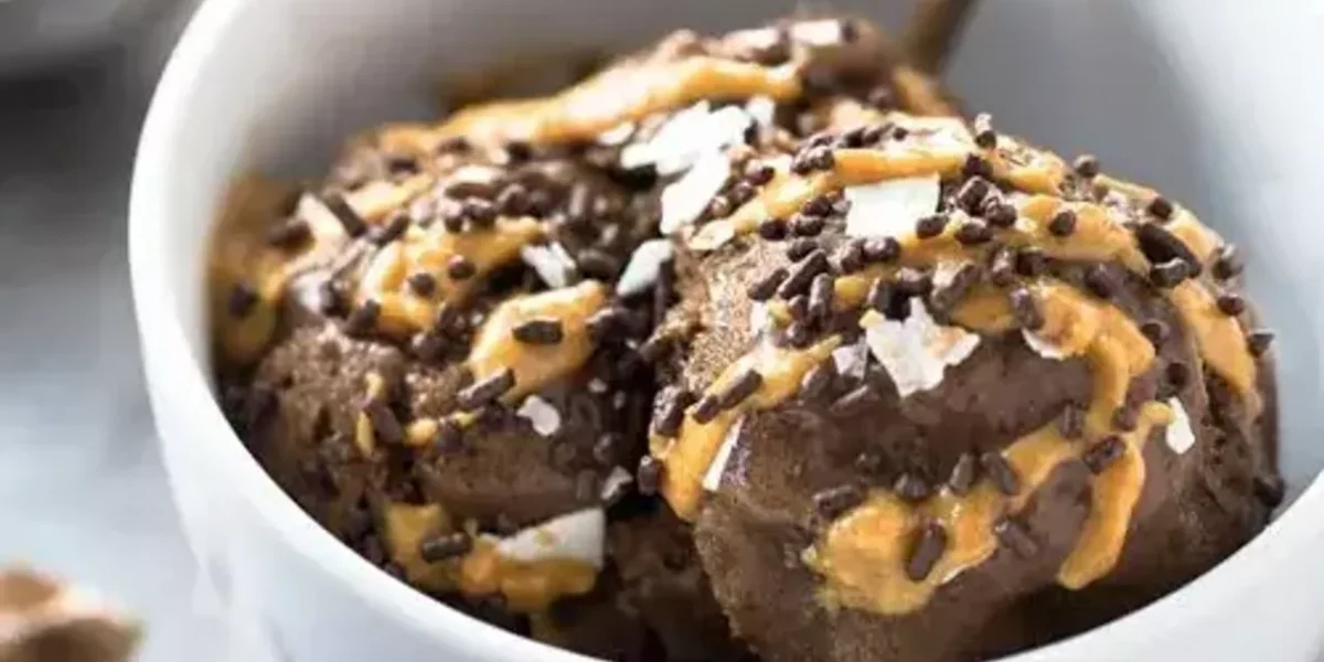 Vegan Ice Cream with Banana and Choco Chips Recipe: A perfect summer recipe and is best enjoyed when paired with hot and sizzling brownie