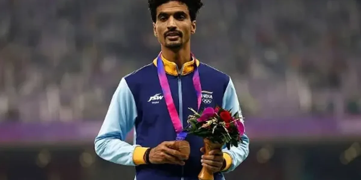 Indian athlete Gulveer Singh shatters a 16-Year-Old national record by over 20 seconds in The Ten Event at San Juan Capistrano in California