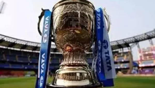 IPL: Sunrisers Hyderabad to take on Mumbai Indians at Rajiv Gandhi International Stadium in Hyderabad this evening