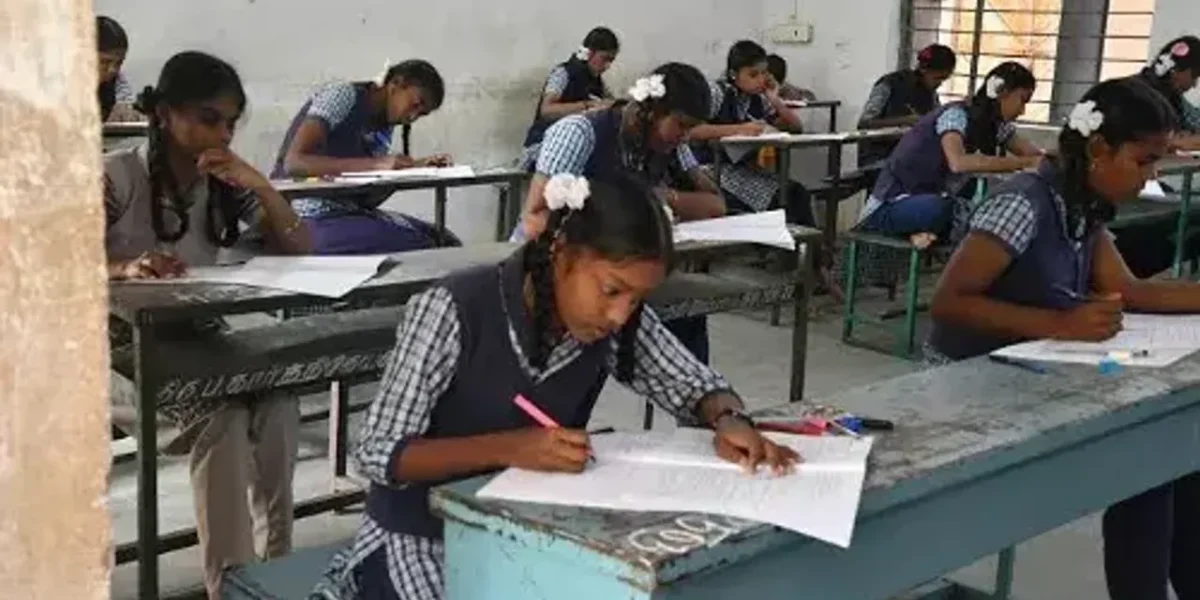 Vellore District Education Officer suspended for dereliction of duty