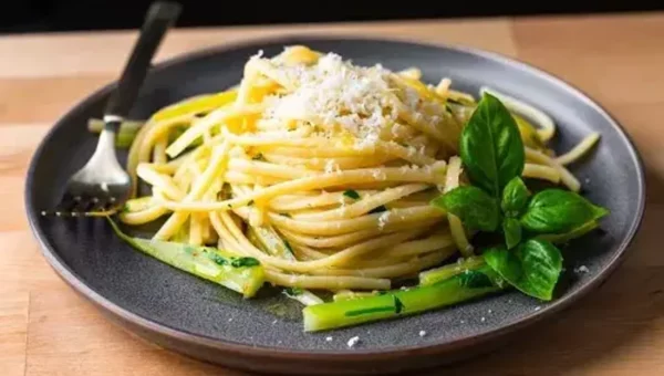 Celery Linguini Recipe: An easy-to-make pasta recipe for which you don’t need fancy ingredients