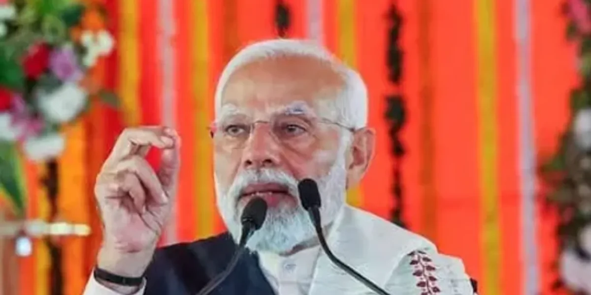 PM Modi unveils multiple development projects worth 15,000 crore rupees in West Bengal
