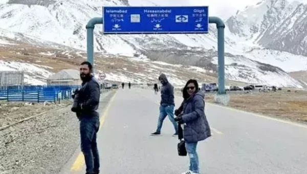 Pakistan-China border reopens for tourism and trade after 4 months closure