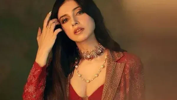 Divya Khosla Kumar to play Vyjayanthimala in Hero Heeroine