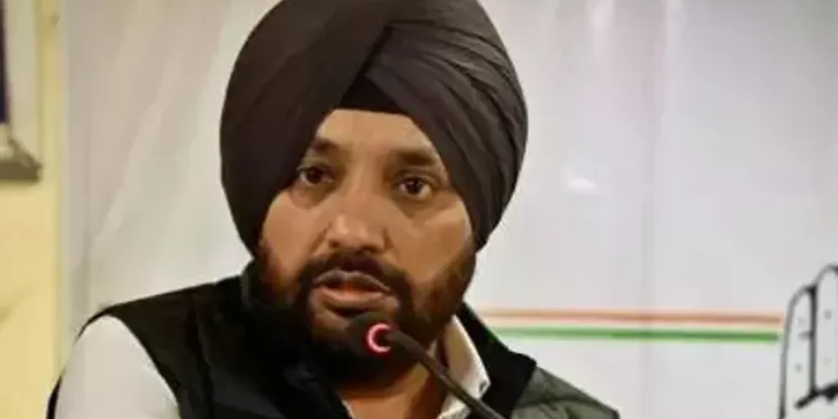 Delhi Congress President Arvinder Singh Lovely resign from his post
